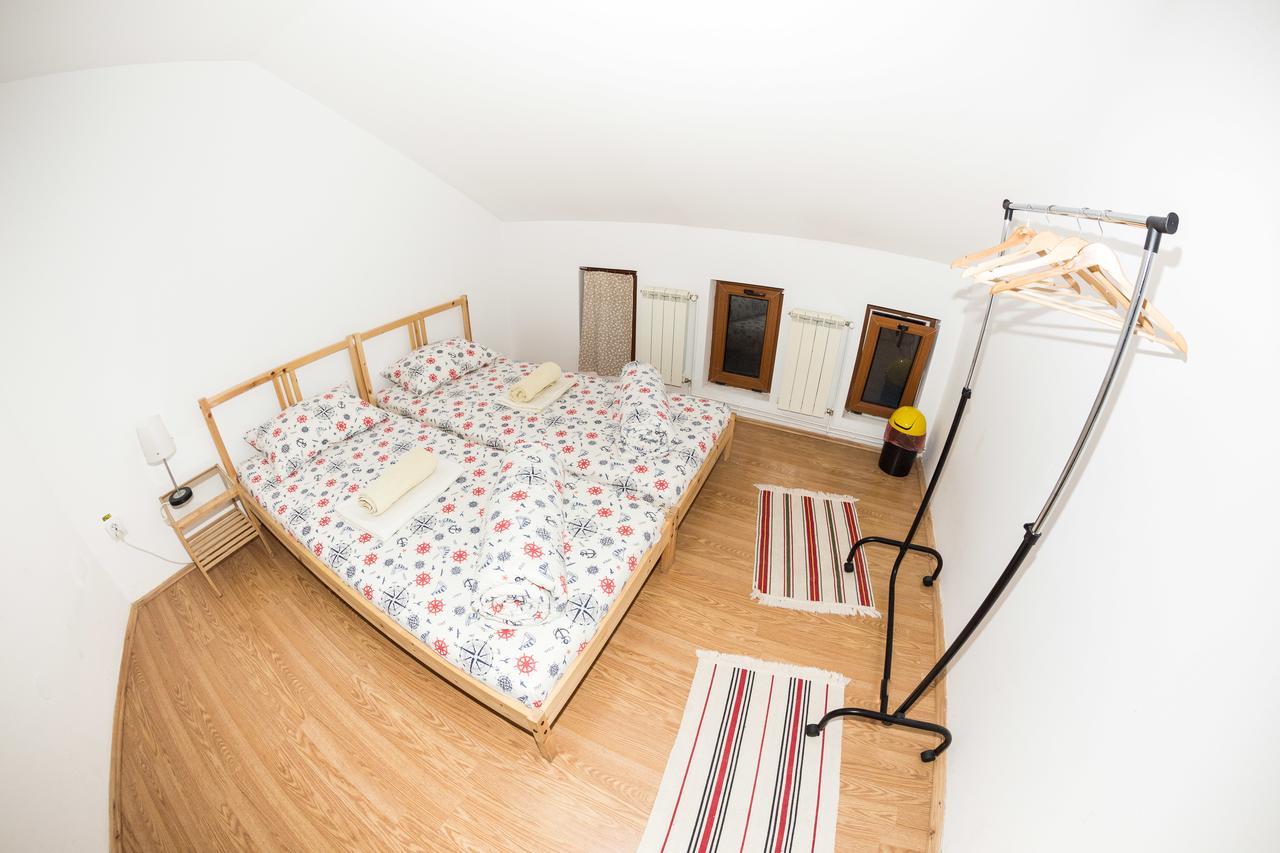 Hostel Exit Routine Timisoara