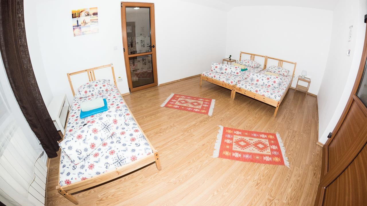 Hostel Exit Routine Timisoara